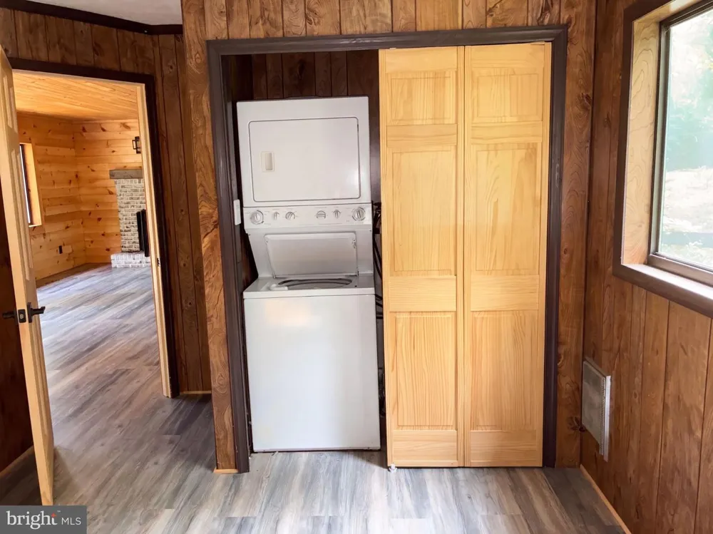816 HILLTOP LANE Mount Jackson, VA 22842