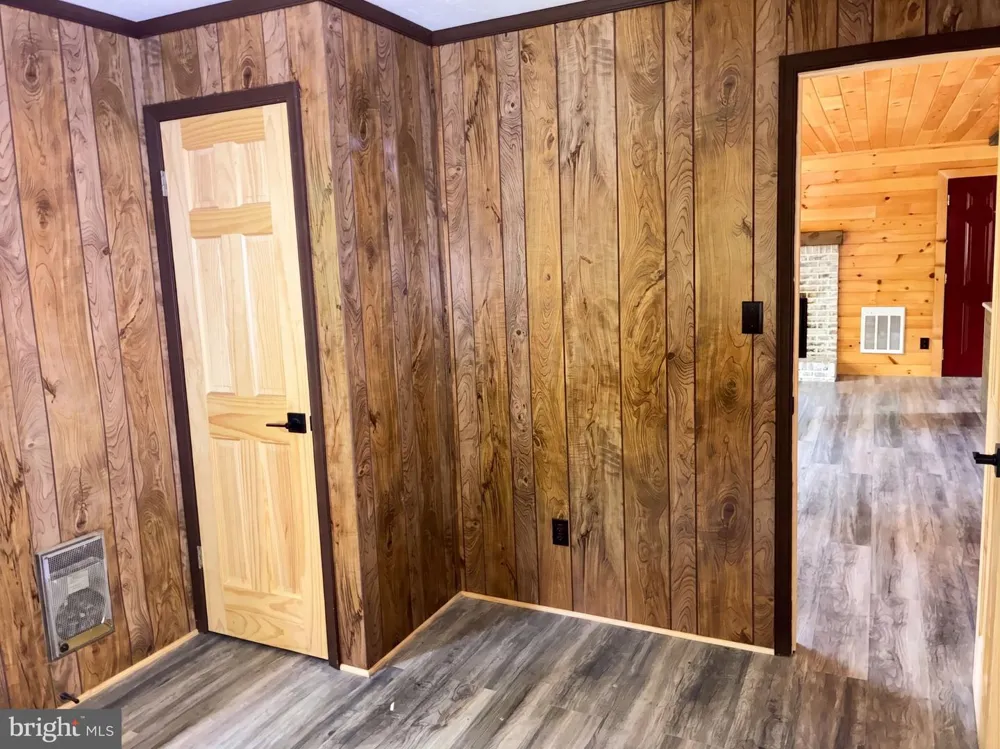 816 HILLTOP LANE Mount Jackson, VA 22842