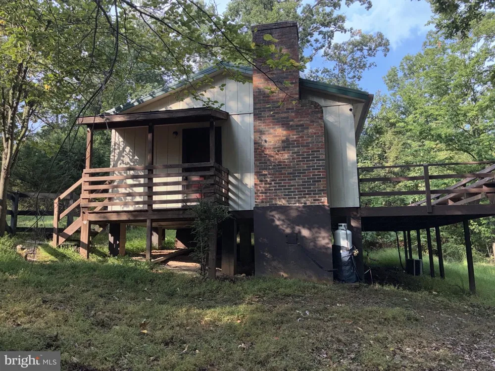 816 HILLTOP LANE Mount Jackson, VA 22842