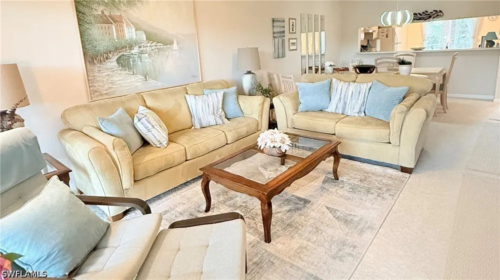 Dennis Circle #i206 Naples, FL 34104