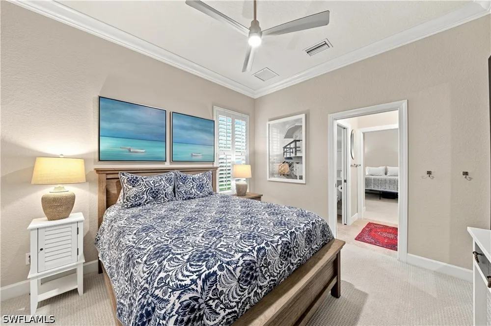 Spinner Cove Lane Naples, FL 34120