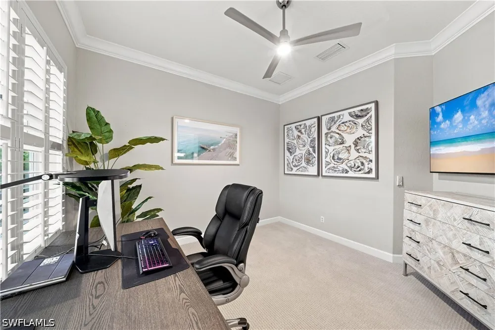 Spinner Cove Lane Naples, FL 34120