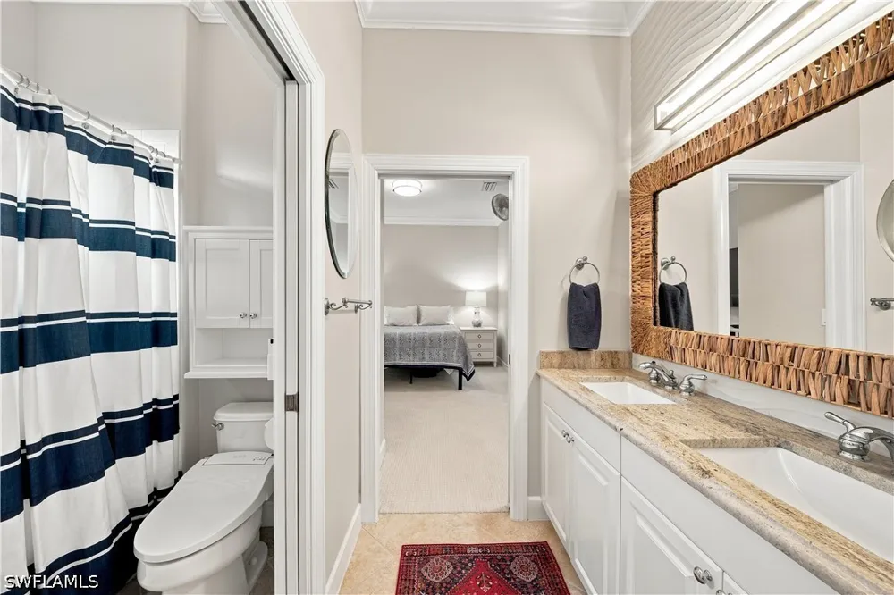 Spinner Cove Lane Naples, FL 34120