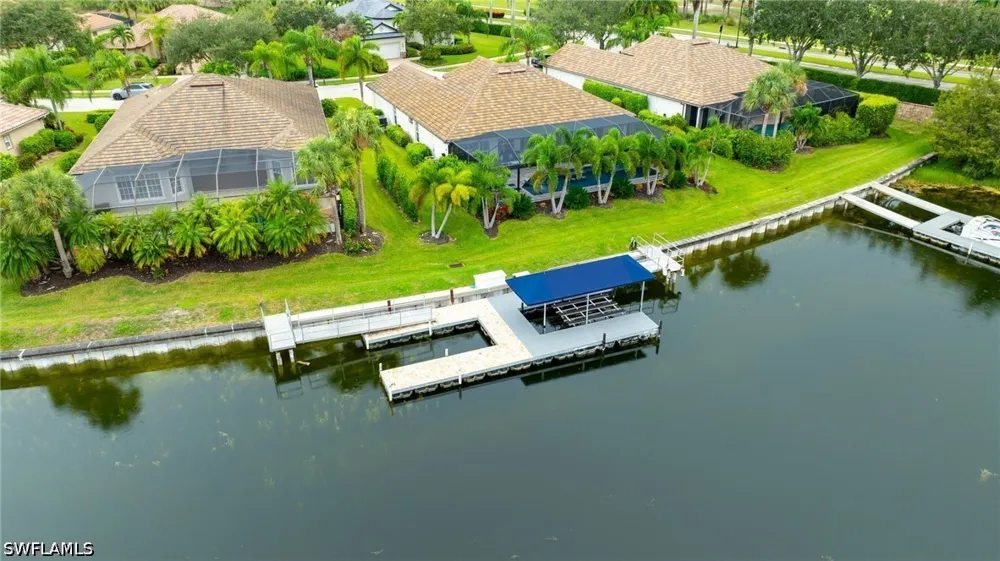 Spinner Cove Lane Naples, FL 34120