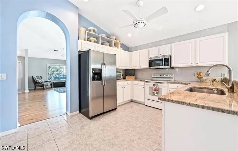 Hollow Brook Circle Naples, FL 34119