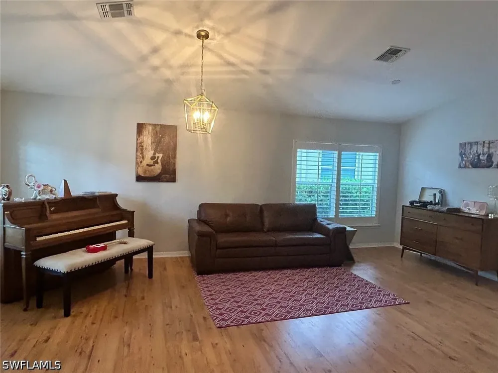 Hollow Brook Circle Naples, FL 34119