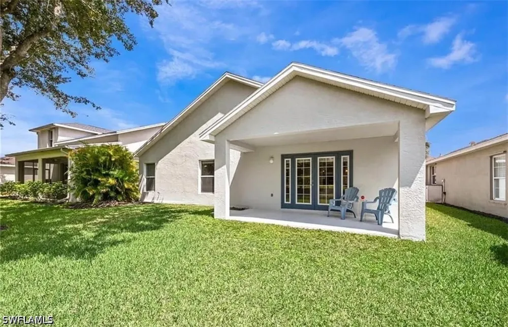 Hollow Brook Circle Naples, FL 34119