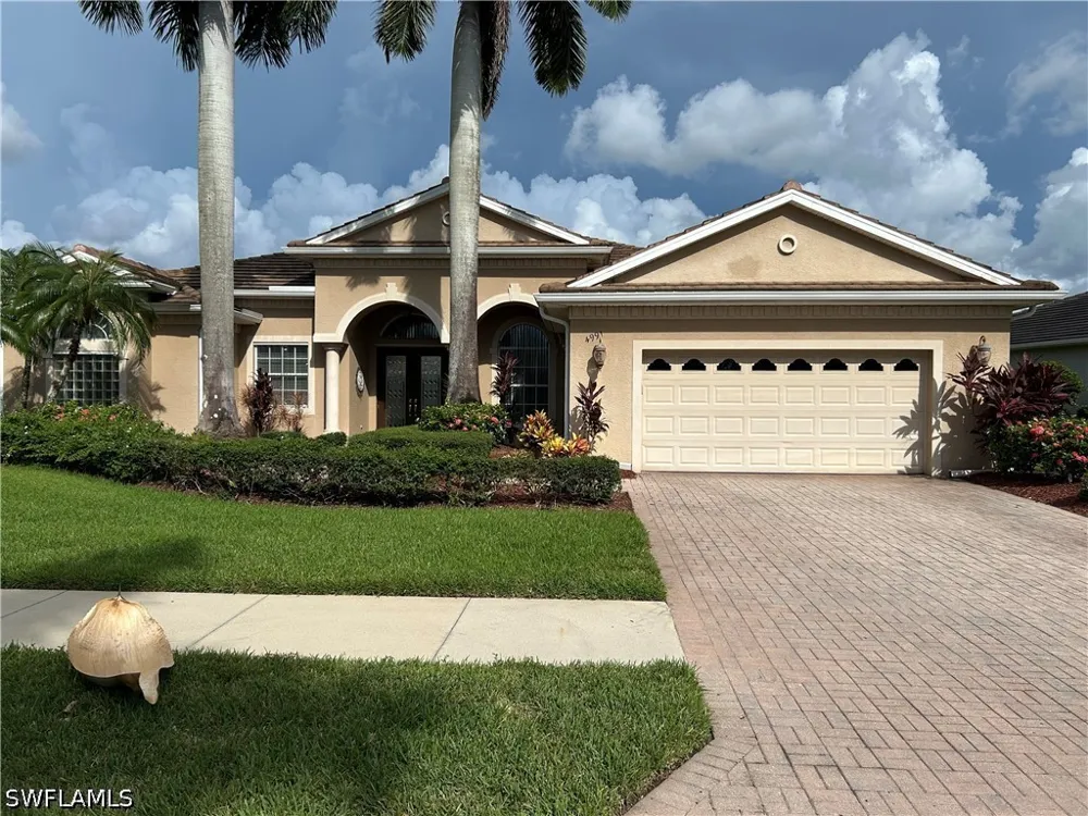 Cerromar Drive Naples, FL 34112