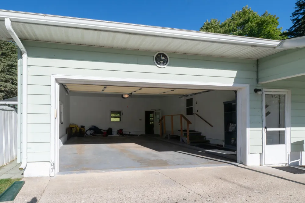 10159 S East Torch Lake Drive Alden, MI 49612