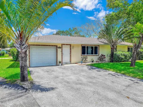 432 SW NATURA AVENUE