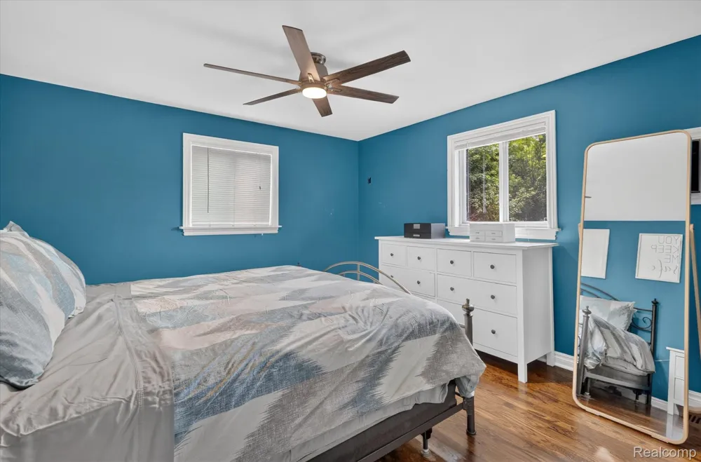 103 W Sherman Street Holly Village, MI 48442