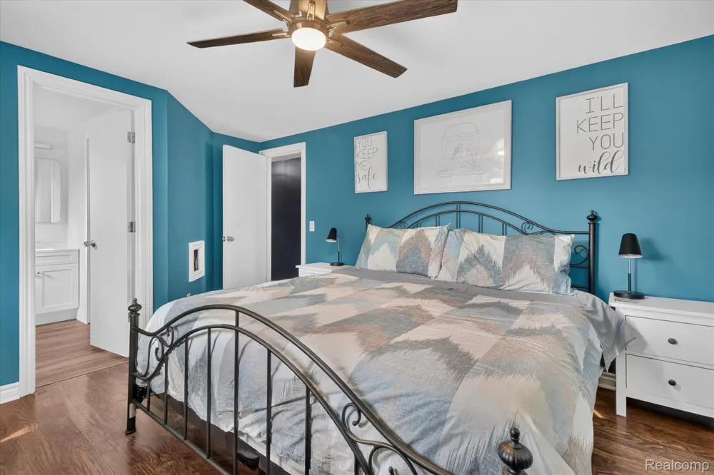 103 W Sherman Street Holly Village, MI 48442
