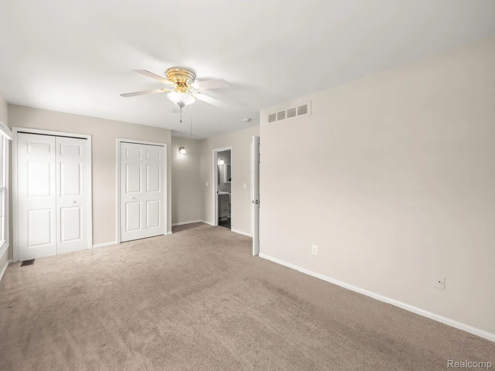1428 CRESCENT LANE Rochester Hills City, MI 48306