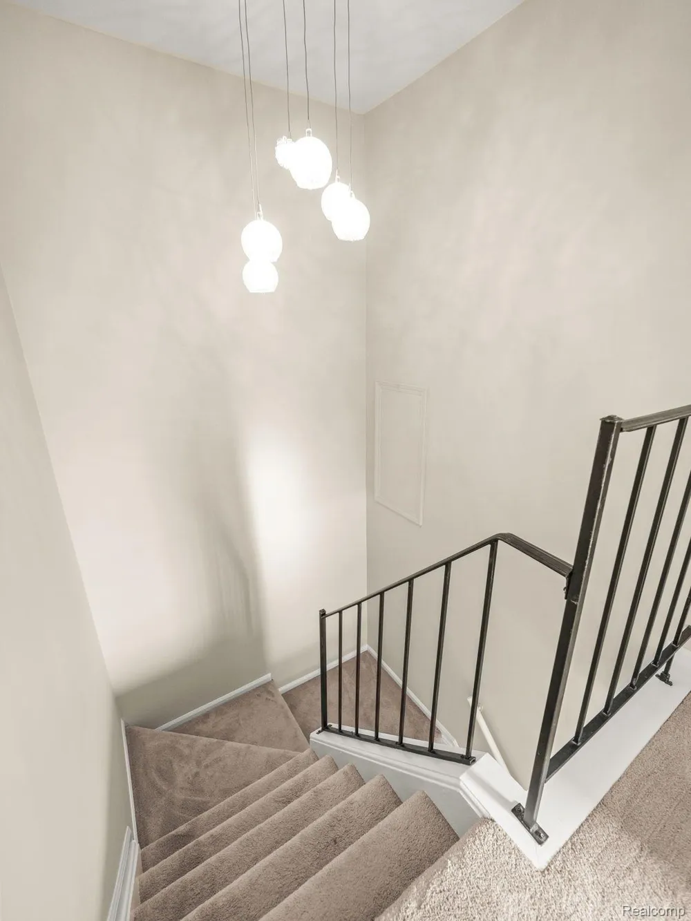 1428 CRESCENT LANE Rochester Hills City, MI 48306