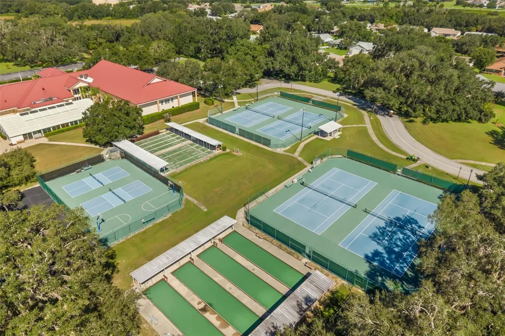 5536 ROSEWALL CIRCLE Leesburg, FL 34748