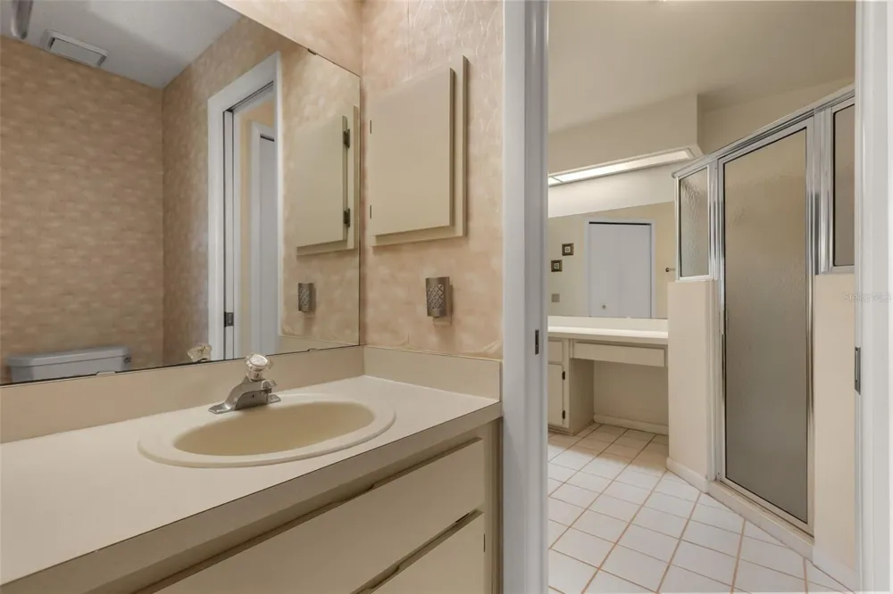 5536 ROSEWALL CIRCLE Leesburg, FL 34748