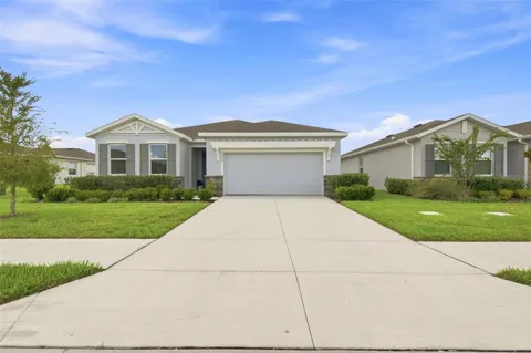 8552 PINECREST TRAIL