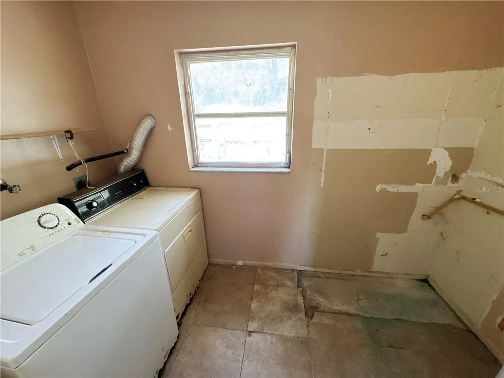 4103 BRAZILNUT AVENUE Sarasota, FL 34234
