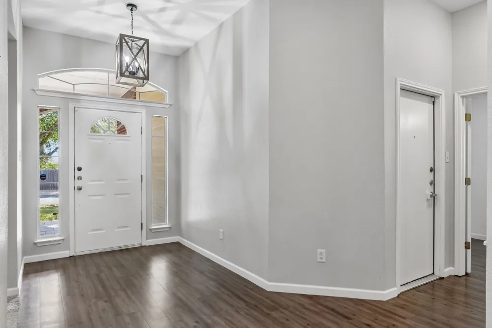 10629 Hendon Street Austin, TX 78748