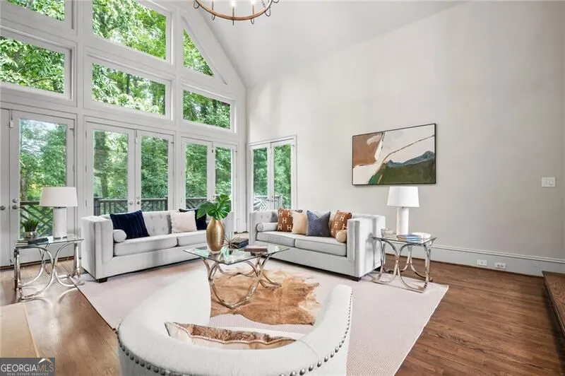 455 Laurel Chase CT Sandy Springs, GA 30327