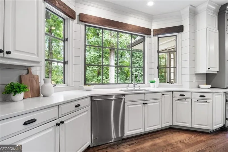 455 Laurel Chase CT Sandy Springs, GA 30327