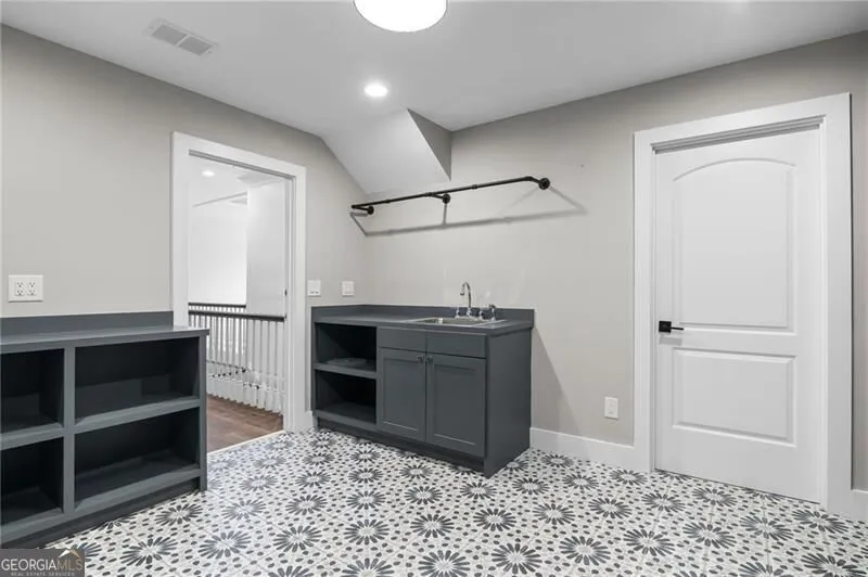 455 Laurel Chase CT Sandy Springs, GA 30327