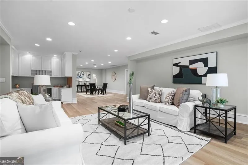 455 Laurel Chase CT Sandy Springs, GA 30327