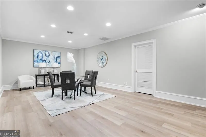 455 Laurel Chase CT Sandy Springs, GA 30327