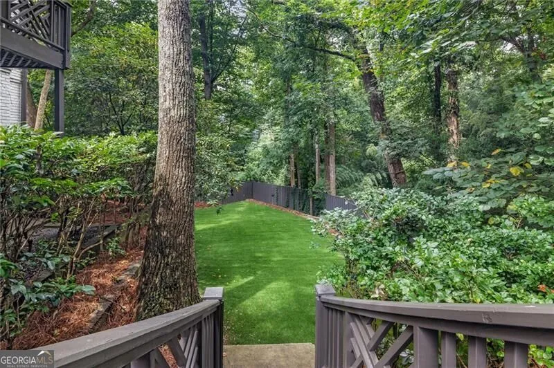 455 Laurel Chase CT Sandy Springs, GA 30327
