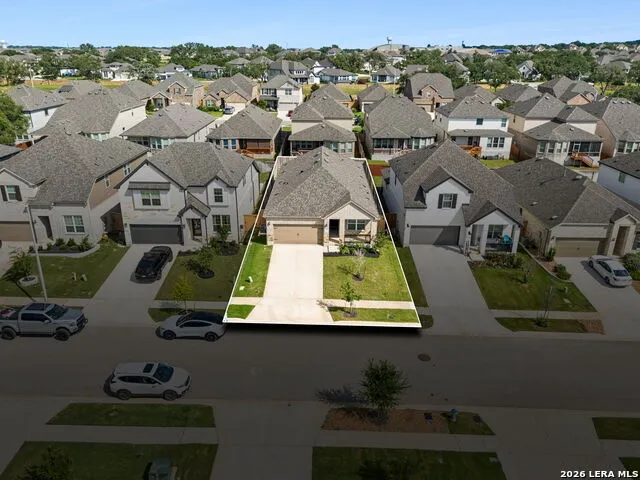 2225 Steerhead Trl New Braunfels, TX 78132
