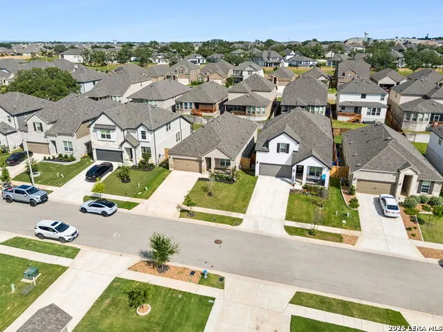 2225 Steerhead Trl New Braunfels, TX 78132