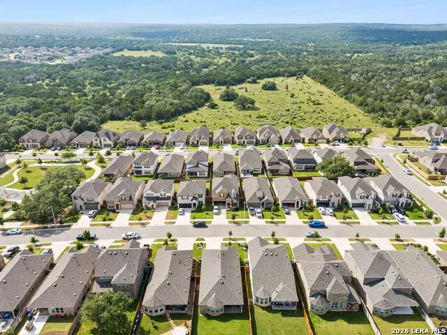 2225 Steerhead Trl New Braunfels, TX 78132