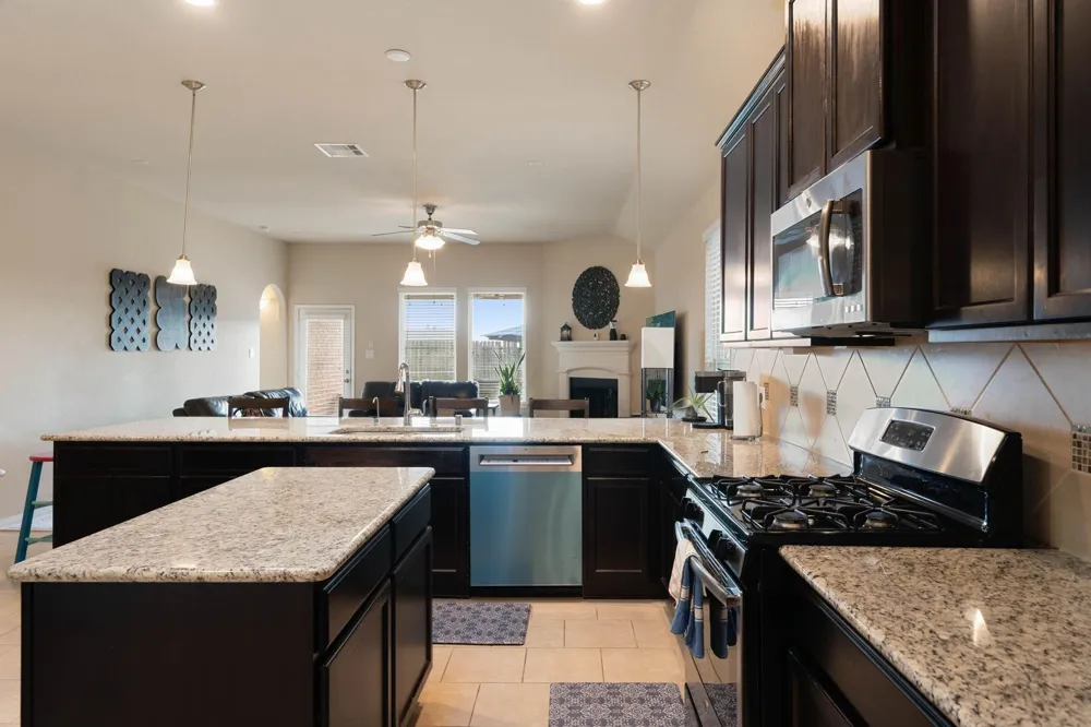 4306 Fenetre Forest Street Katy, TX 77493