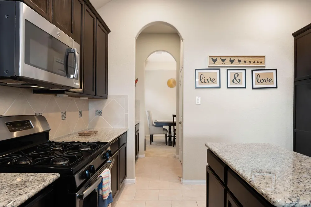 4306 Fenetre Forest Street Katy, TX 77493
