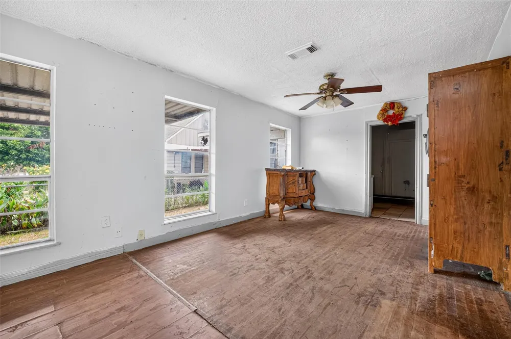 7003 Myrtle Street Houston, TX 77087