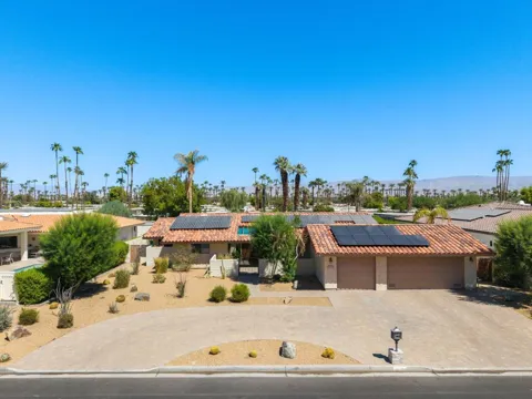 75582 Painted Desert Drive