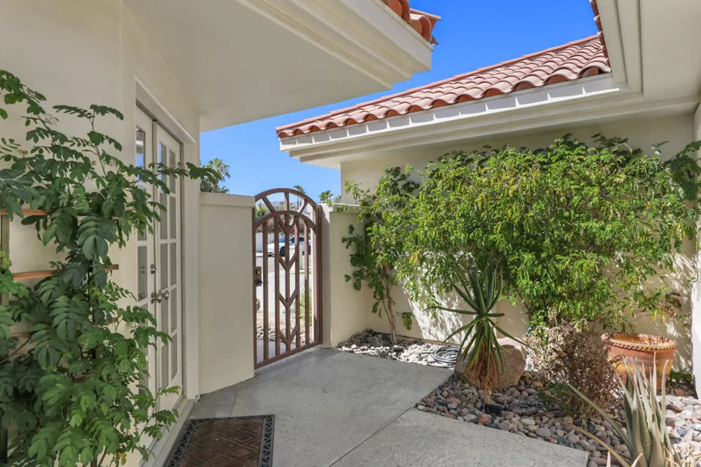 38800 Desert Mirage Drive Palm Desert, CA 92260