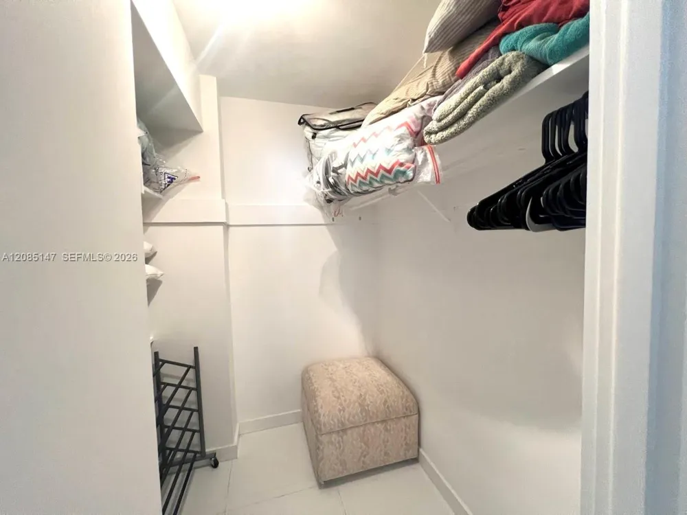 5555 Collins Ave #9Y Miami Beach, FL 33140