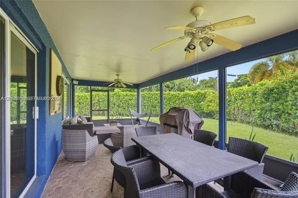 341 SW 54th Ave Plantation, FL 33317