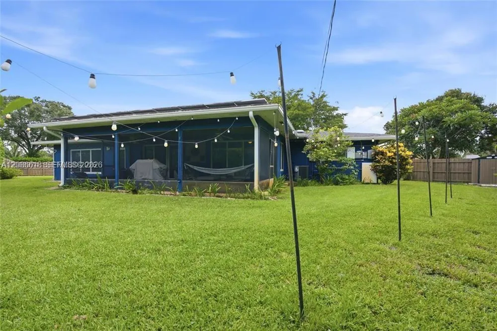 341 SW 54th Ave Plantation, FL 33317