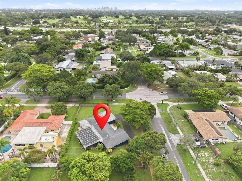 341 SW 54th Ave Plantation, FL 33317