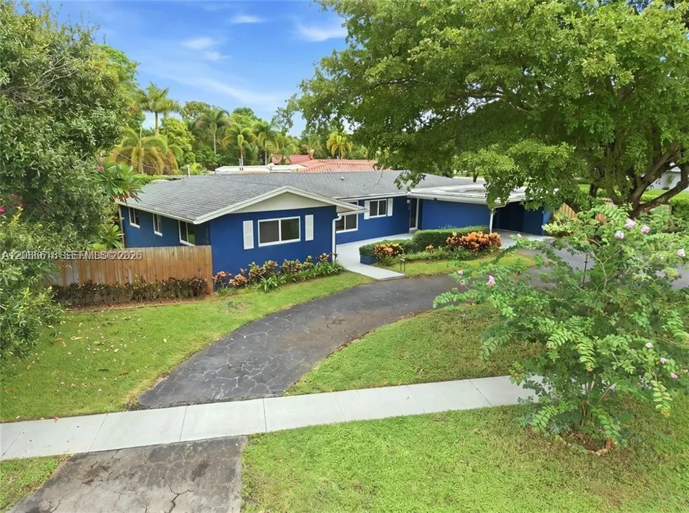 341 SW 54th Ave Plantation, FL 33317