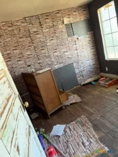 109 E 2nd Abernathy, TX 79311