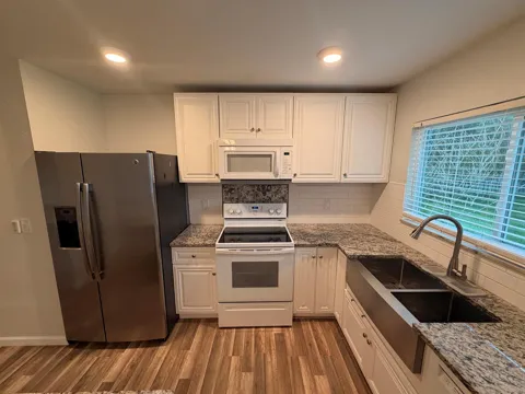 286 SW Kentwood Road
