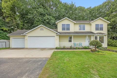 10169 Meadowgate Drive NE