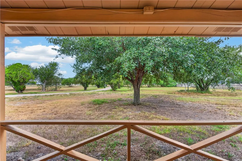5474 Sunset Robstown, TX 78380