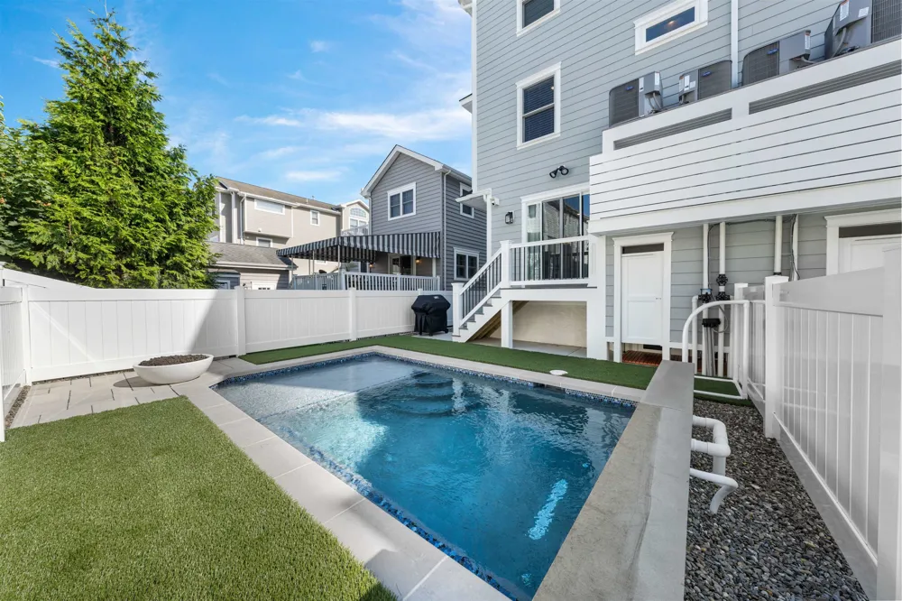 129 79th st Sea Isle City, NJ 08243