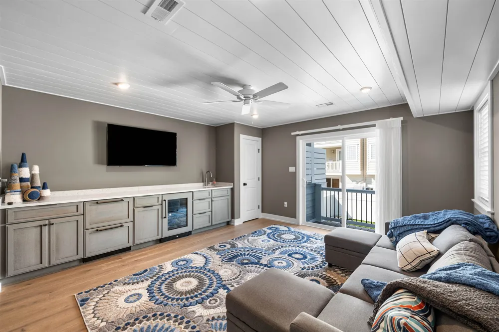 129 79th st Sea Isle City, NJ 08243