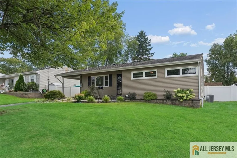 9 Bucknell Road Old Bridge, NJ 08859