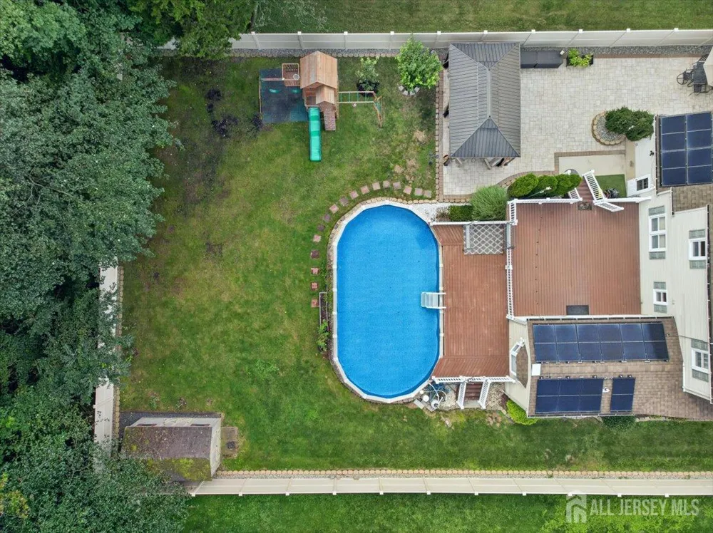 36 Sherwood Avenue East Brunswick, NJ 08816